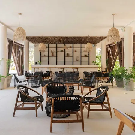 Tulum Penthouse Oasis: Rooftop Pool & Luxury Stay Exterior photo