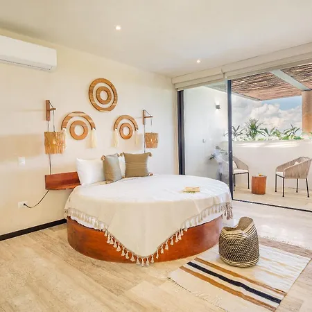 Tulum Penthouse Oasis: Rooftop Pool & Luxury Stay Exterior photo